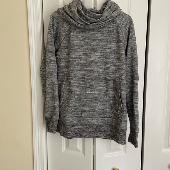 LL bean EUC womens size Xl cowl neck - Picture 1 of 4